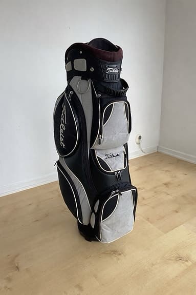 Titleist golfbag vagnbag svart vit
