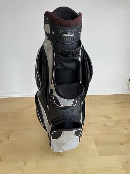 Titleist golfbag vagnbag svart vit