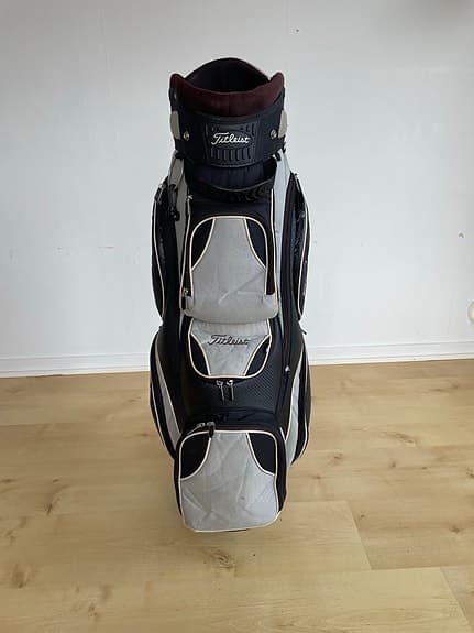 Titleist golfbag vagnbag svart vit