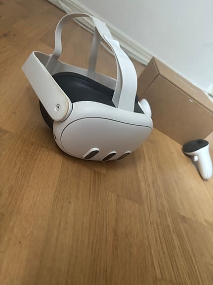Meta Quest VR-headset 128GB med controller och laddare