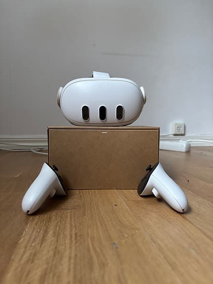 Meta Quest VR-headset 128GB med controller och laddare