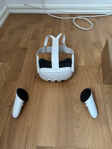 Meta Quest VR-headset 128GB med controller och laddare