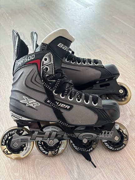 Bauer vapor XR500 hockey inlines i storlek 40,5 (innermått 25,1cm)