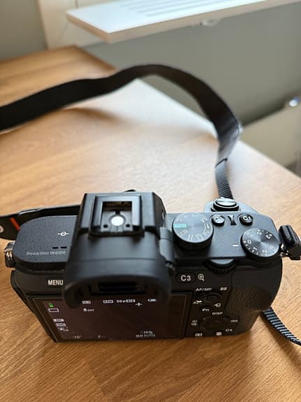 Sony A7 II (ILCE-7M2) fullformat — 2 142 exponeringar, originalkartong