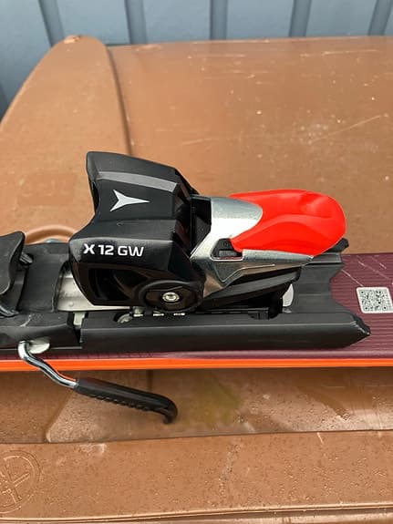 Atomic Redster G8 Revoshock C (175 cm)