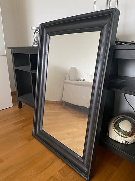 IKEA spegel svart ram