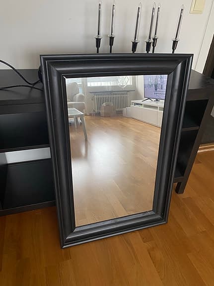 IKEA spegel svart ram
