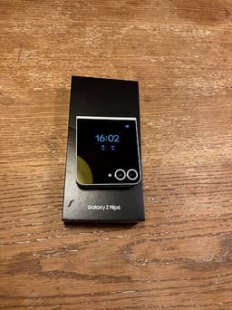 Samsung Z Flip 6