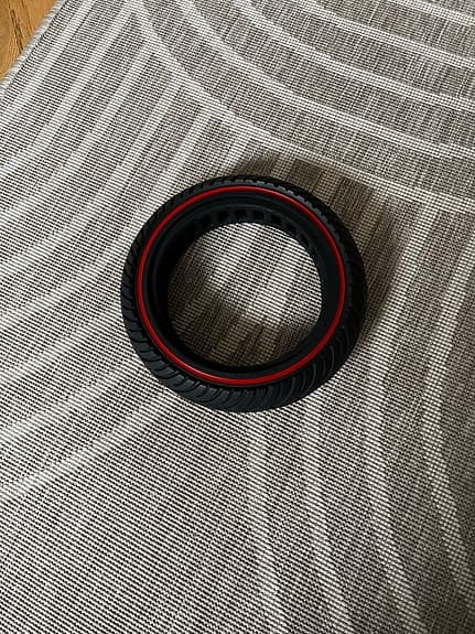 Punkteringsfrittdäck till elsparkcykel