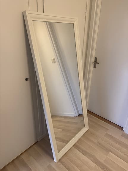IKEA spegel helkroppsspegel vit TOFTBYN