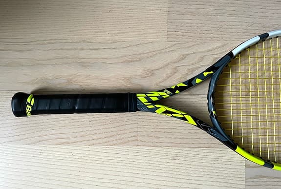 Babolat Pure Aero 98 305gram grepp 3 i fint skick