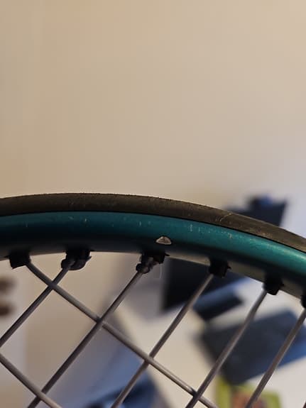 Wilson Blade 98 v9, 16x19, grepp 3