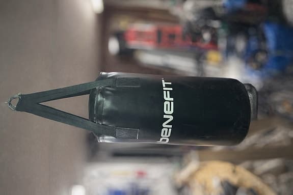 Benefit boxningssäck svart