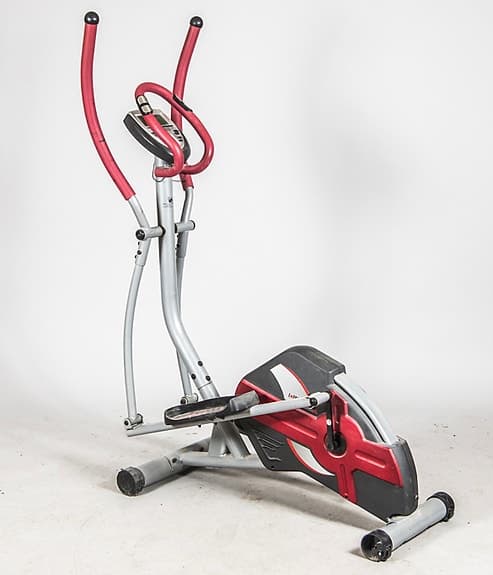 Cross trainer