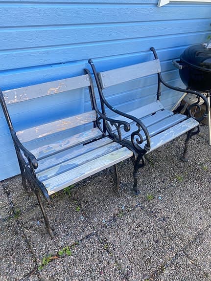 Trädgårdsbänkar trä och metall grå svart