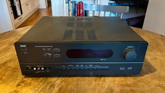 NAD T743 5.1 hembio receiver