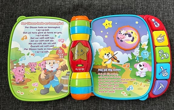 Vtech leksaksbok med musikrim flerfärgad