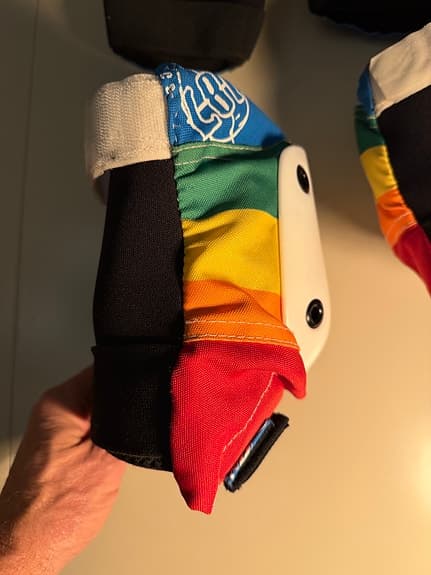 187 Killer pads skateboardskydd slim rainbow Large