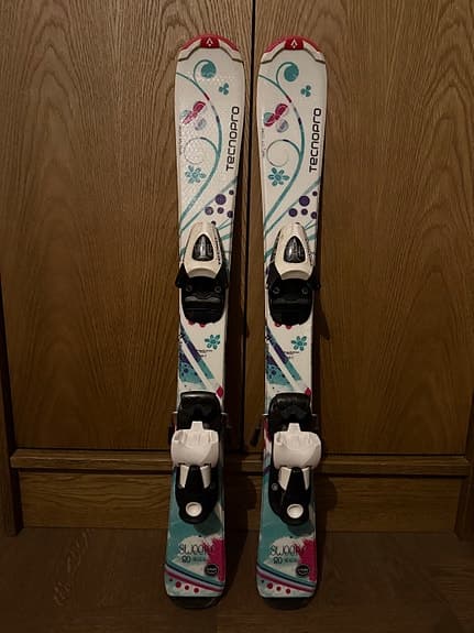 TecnoPro skidor i längden 80cm
