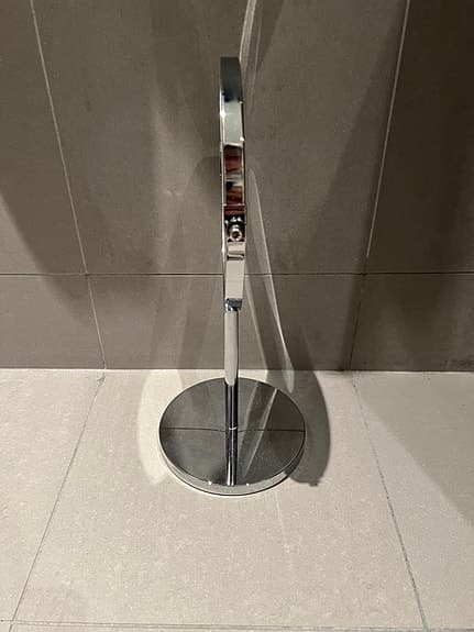 Dubbelsidig bordsspegel