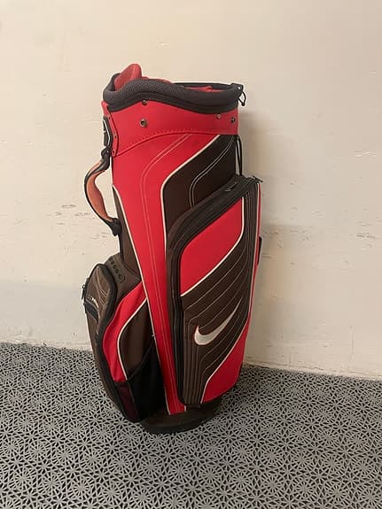Nike golfbag röd svart