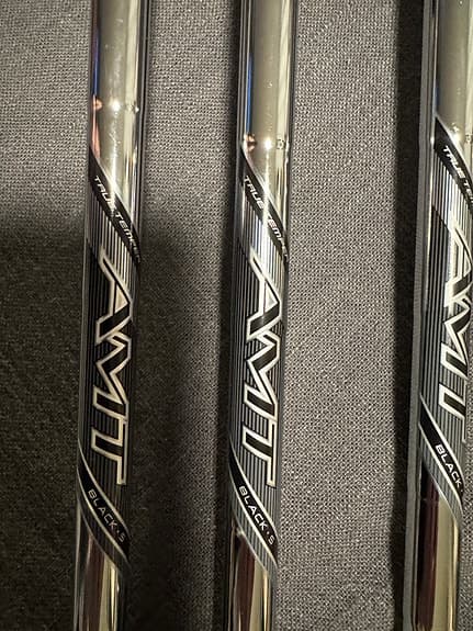 Titleist T250 AMT Black järnset 5-PW Stiff 4G