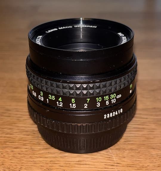 Minolta MD Rokkor 50mm f/1.7 objektiv svart