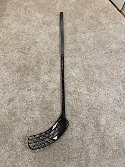 Oxdog Hyperlight (right)