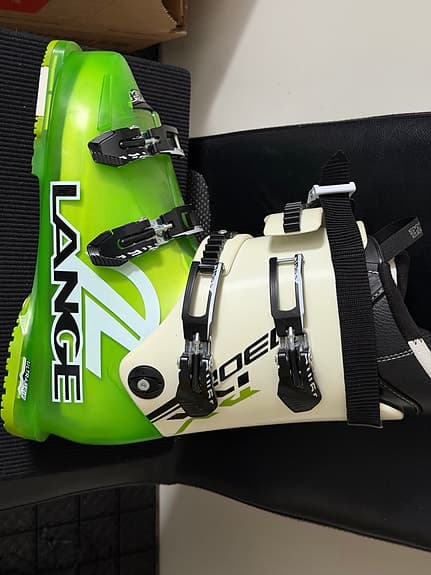 Lange RX 130 pjäxor stl 305 mm grön vit