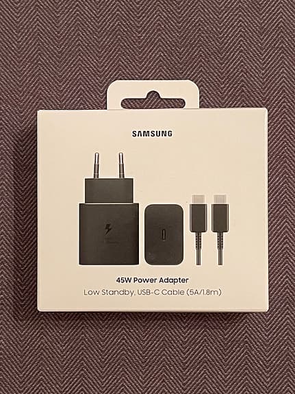 Samsung 45W laddare med USB‑C‑kabel