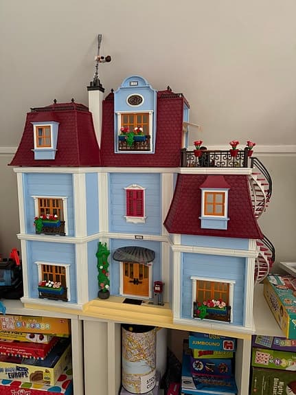 Playmobil leksakshus dockhus