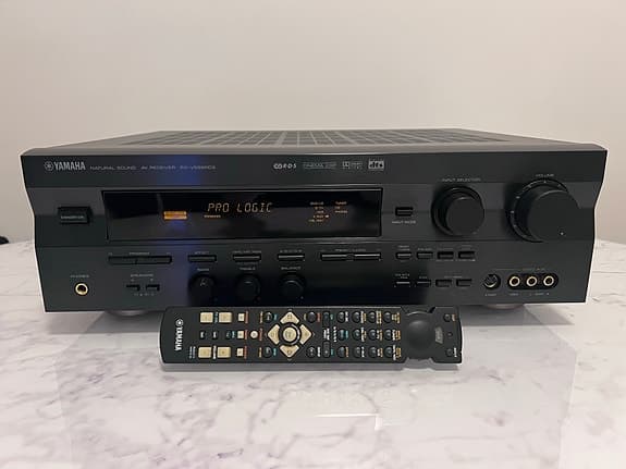 Yamaha hemmabioreceiver svart RX-V596 RDS