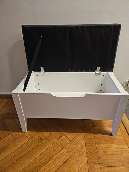 Förvaringsbänk vit med grå sits