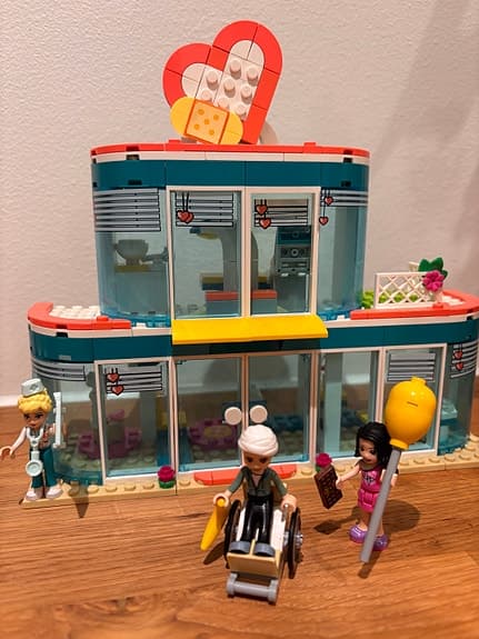 LEGO Friends Heartlake sjukhus 41394