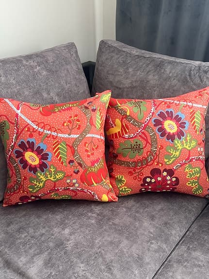 2st Kuddfodral/ Tyg Från Svenskt Tenn/ Josef  Frank/ Mirakel