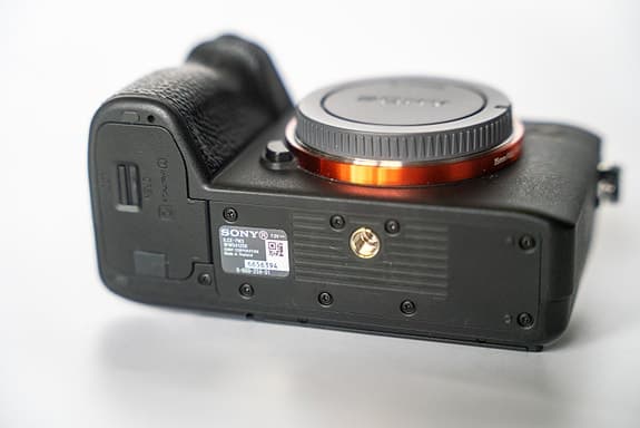 Sony A7 III kamerahus – Nästan ny, kartong & skärmskydd ingår