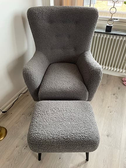 Fåtölj samt fotpall Timmy Mio