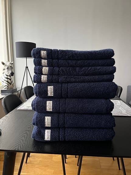 Lyxiga Gant-handdukar oanvända