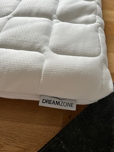 Jysk Dreamzone bäddmadrass 140x200
