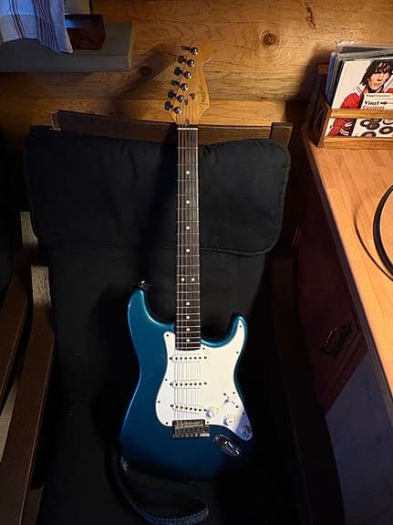 Fender Stratocaster American 1998, Epiphone es 335 med Heaven 57, Vox ac15