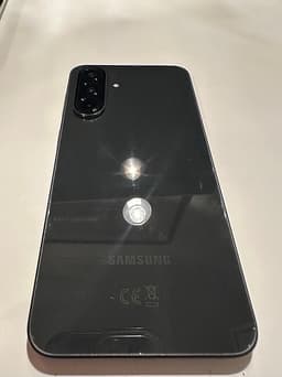 Samsung Galaxy A36 5G smartphone 128 GB (Ny med kvitto och garanti)