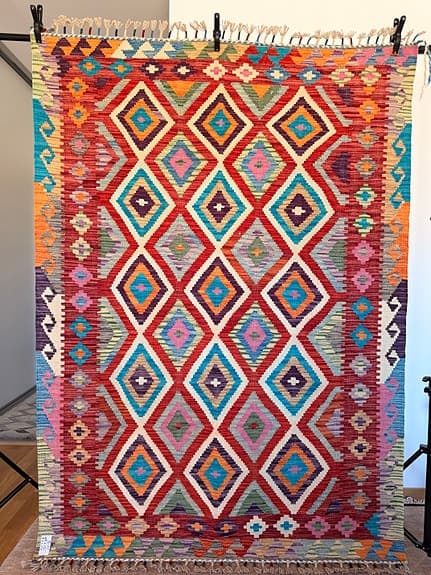 Ull kelim matta i väldigt bra skick