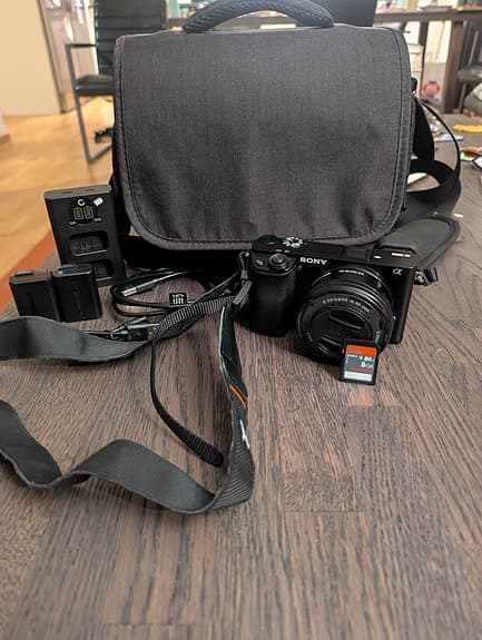 Sony A6000 digital systemkamera svart med 16–50mm objektiv