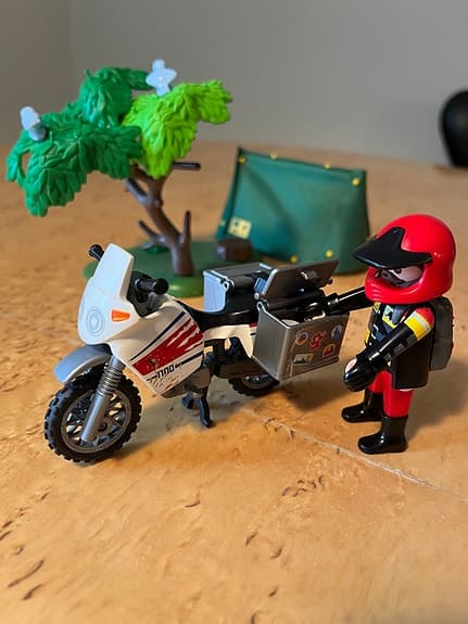 Playmobil Campare Med Motorcykel 5438
