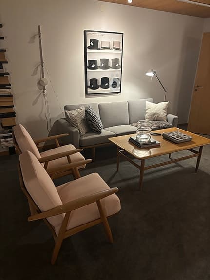 Soffgrupp Hans J Wegner 236 / Cigarren