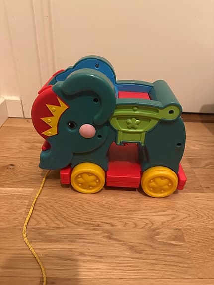 BRIO träleksaker kulbana och dragleksak