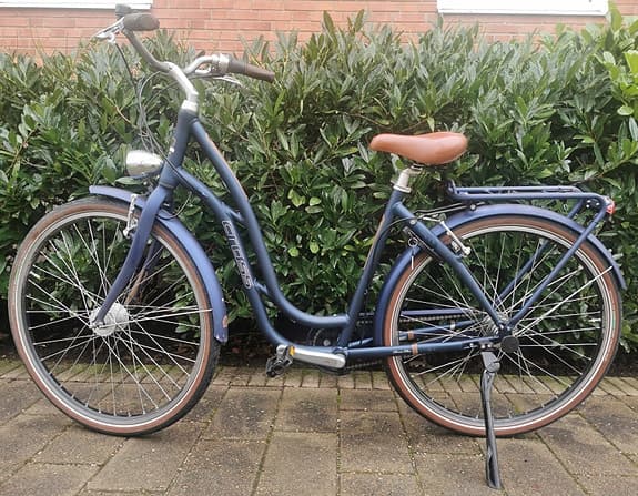 Damcykel i fint skick 28 tum, 7 växlad.