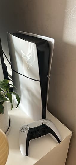 Sony Playstation 5 spelkonsol vit