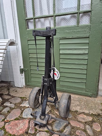 Golfbag klubbor och vagn