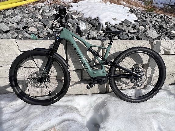 Specialized Levo Expert Carbon oanvänd nypris 107000kr